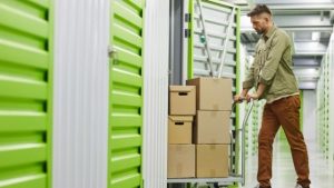 5 Reasons to Use Storage Services During a Move