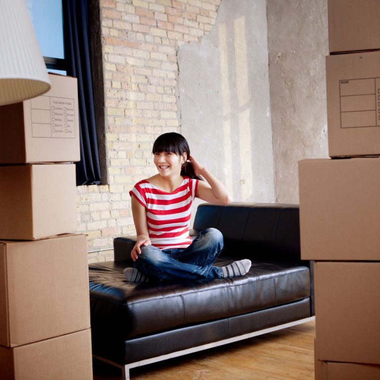 Apartment Moving Checklist for Your Next Move- 9 Tips